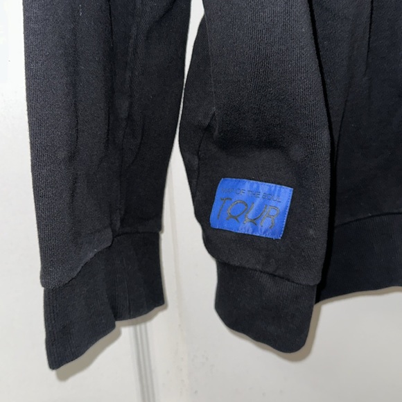 Official BTS MAP OF THE SOUL TOUR MERCH - BLACK PULLOVER HOODIE SWEATSHIRT - Picture 5 of 5